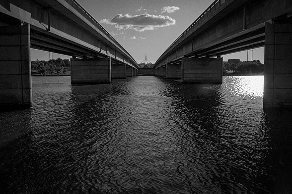 Commonwealth Bridge Canberra ACT