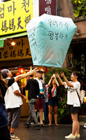 Launching Sky Lanterns, Shifen Old Street
