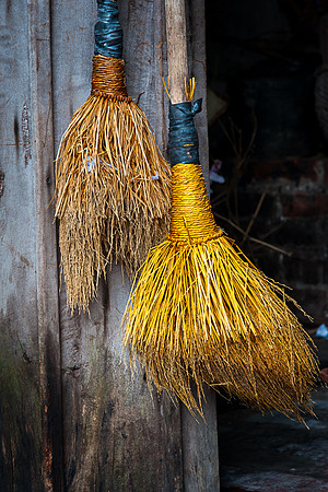 Straw Brooms Duong Lam