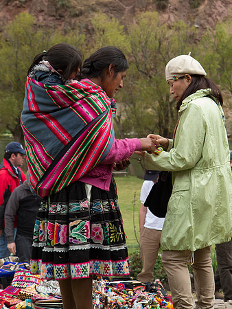 Mother and Child Pisac Peru
